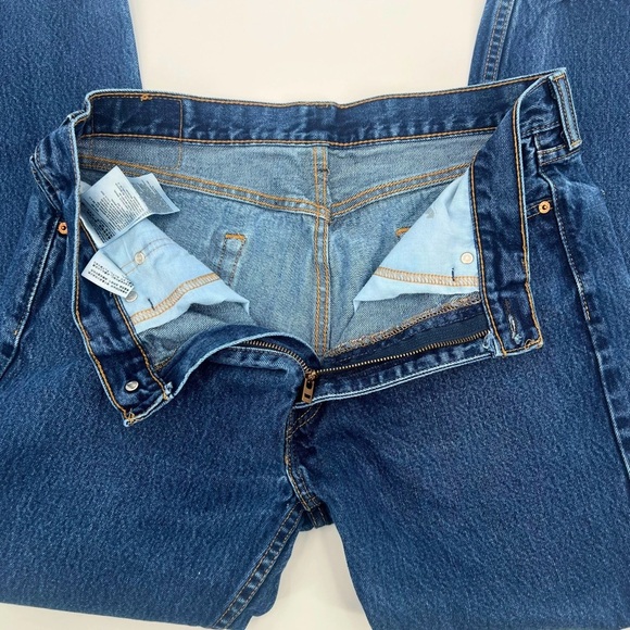 Levi's 505 (35x30) Men’s Blue Straight Jeans Classic Style - Picture 6 of 7